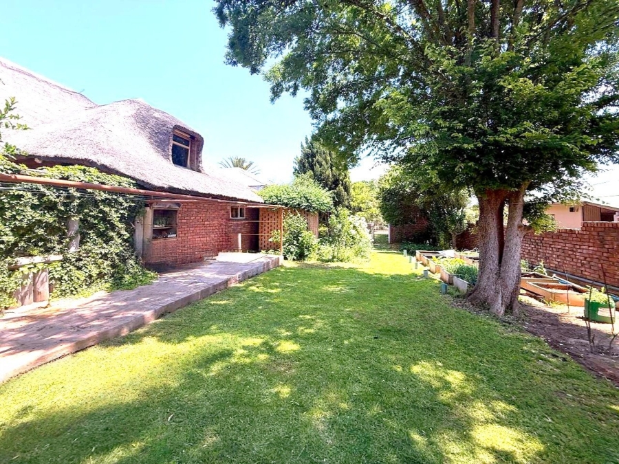 4 Bedroom Property for Sale in Griekwastad Northern Cape
